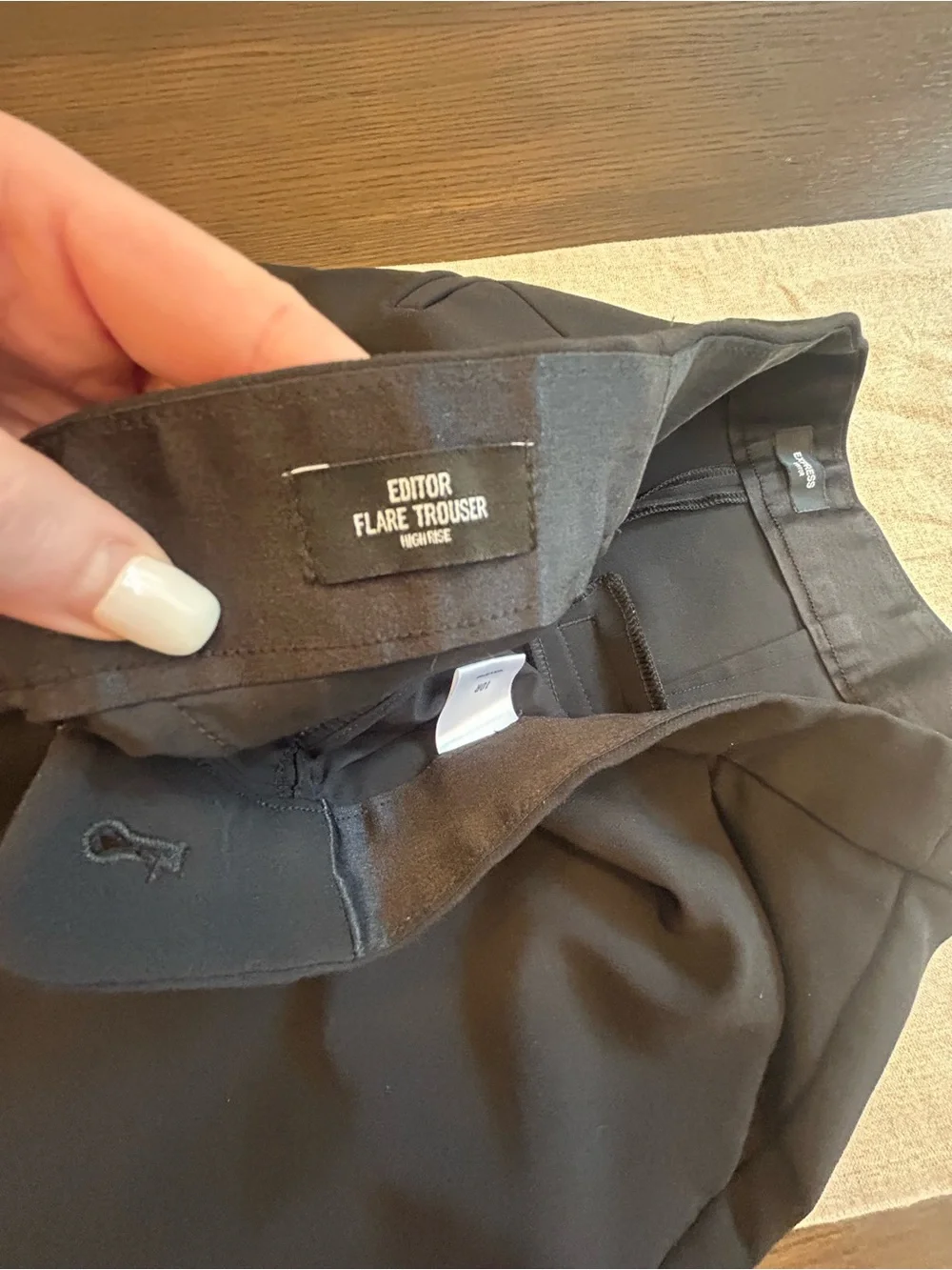 Express Editor Flare Trouser Pants Black High Rise Size 10R Like New - Picture 10 of 13